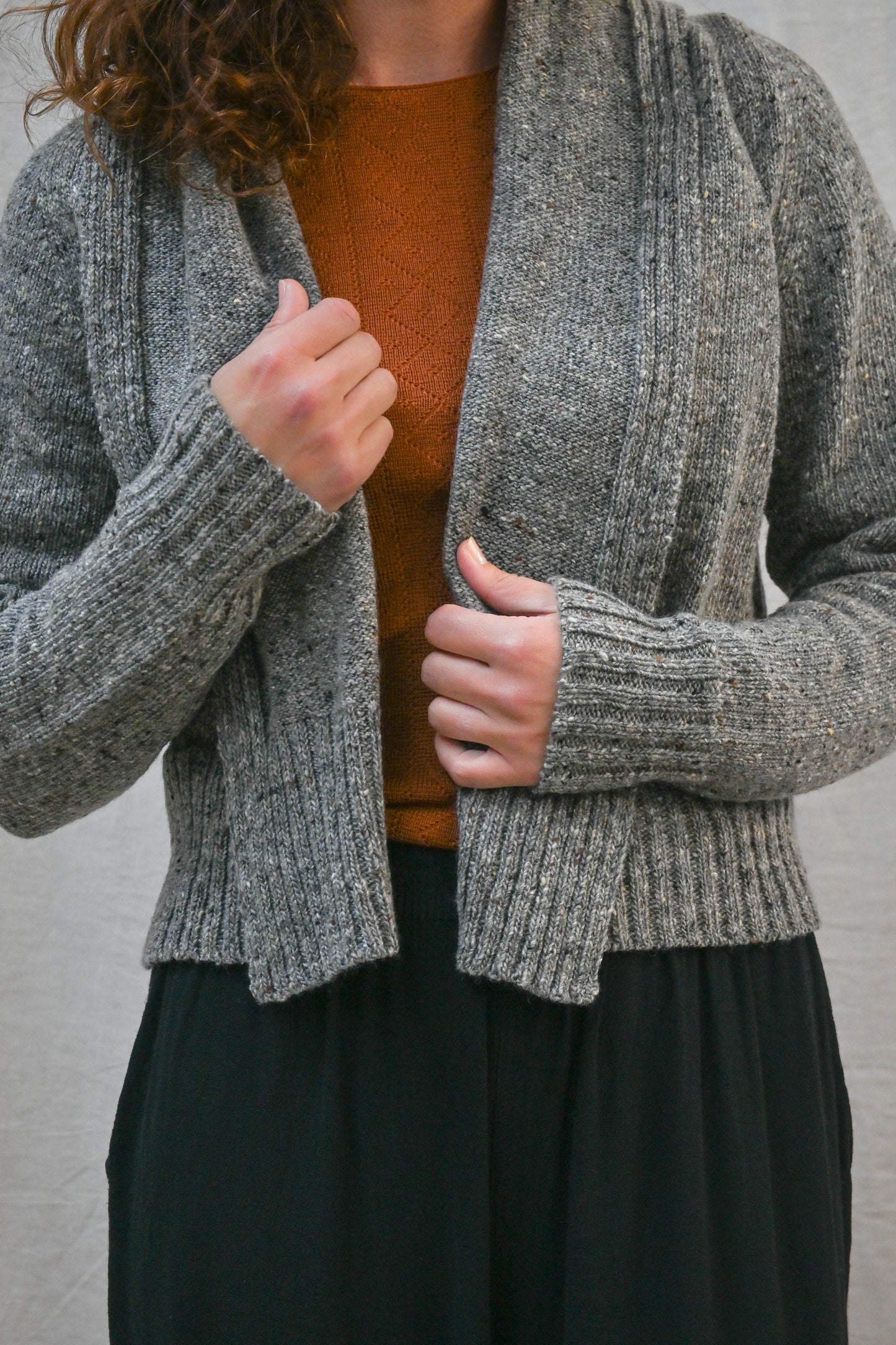 The Kent Donegal Merino Wool Short Cardigan in Flint