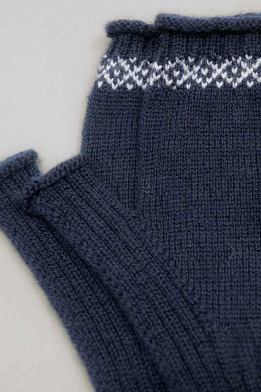 The Nora Mittens in Navy and White