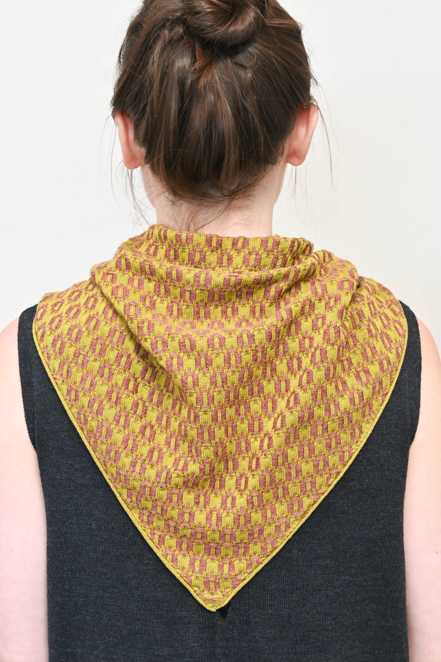 The Annie Collection: The Orton Weave Triangle Scarf in Olive/Heather