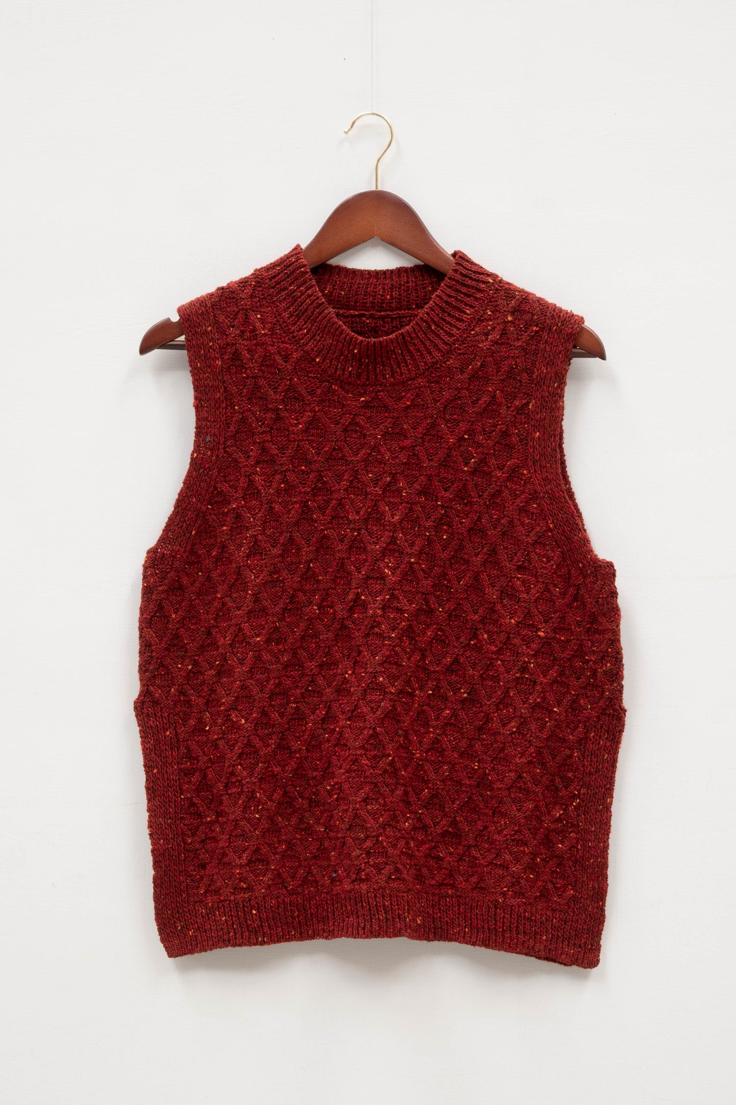 The Lawson Donegal Merino - Size Large - Brick Red- Out of Spec