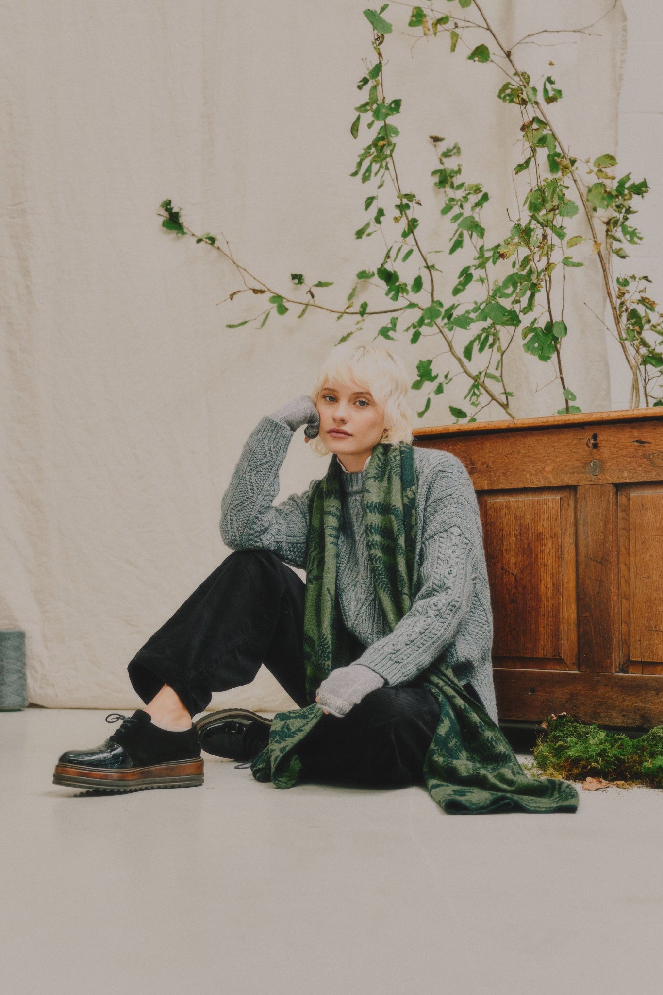 The Raith Fine Merino Wool Scarf - In Pine & Forest