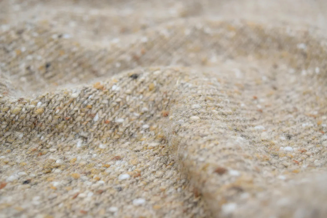 Wool Wonders: The Science Behind How Wool Keeps Us Warm and Cool