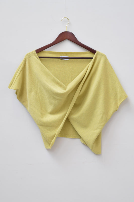 The Beatrix Twist Tee in Weld