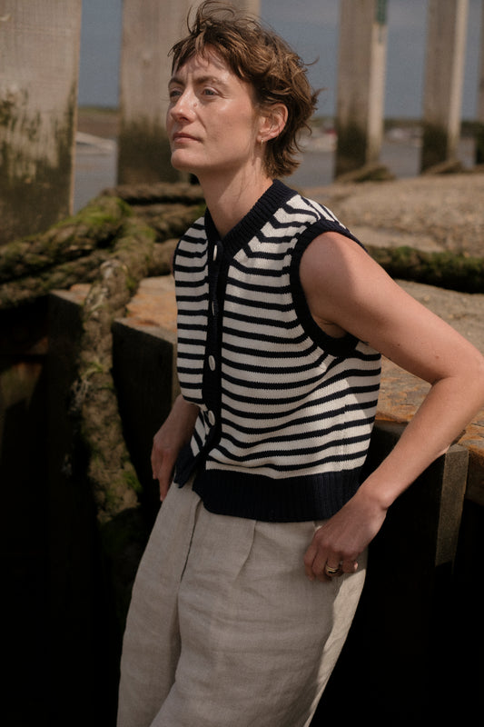 The Morvan Organic Cotton Waistcoat in French Navy / Chalk