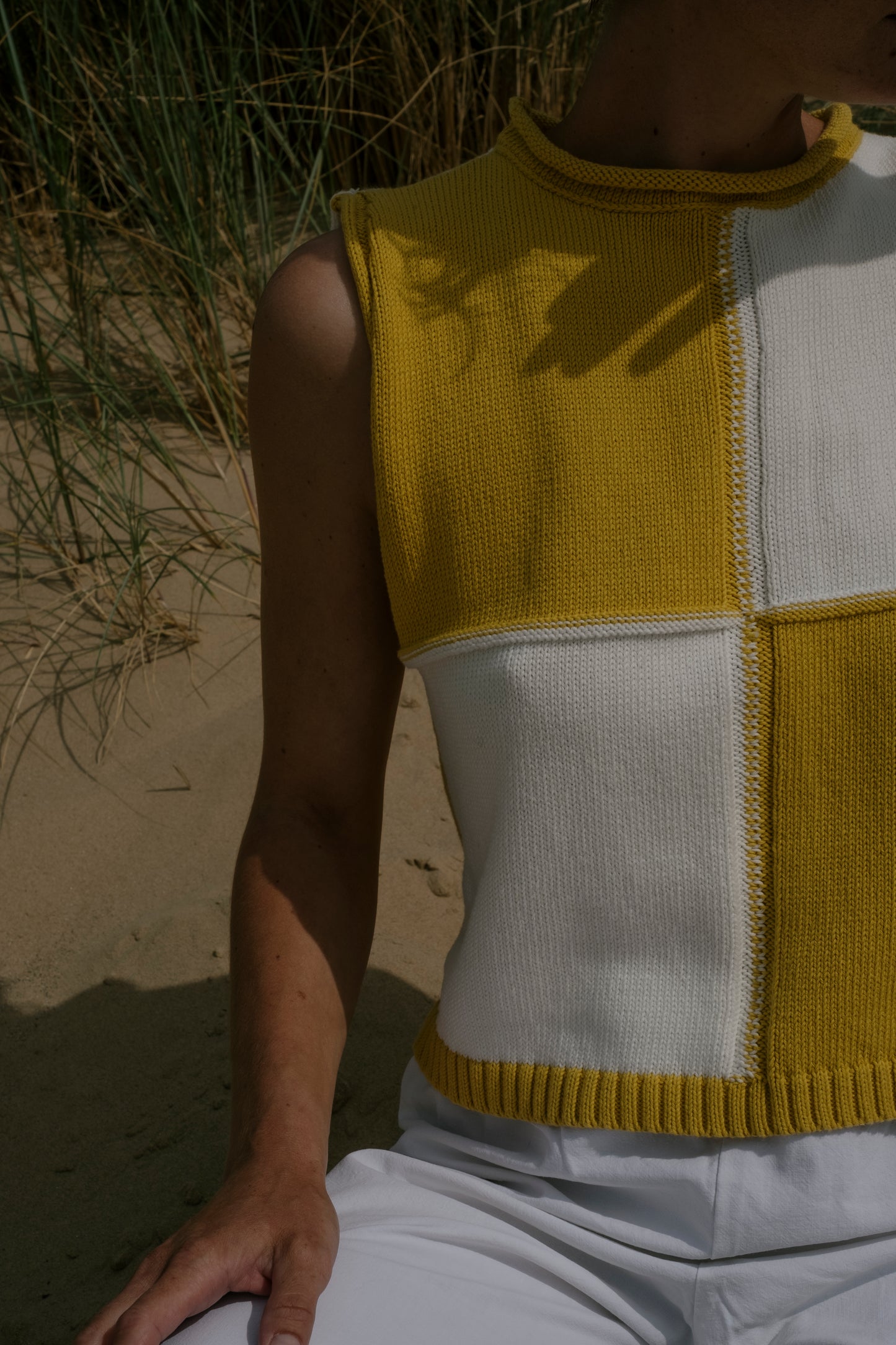 Organic Cotton Quadrant Vest in Lemon / Chalk