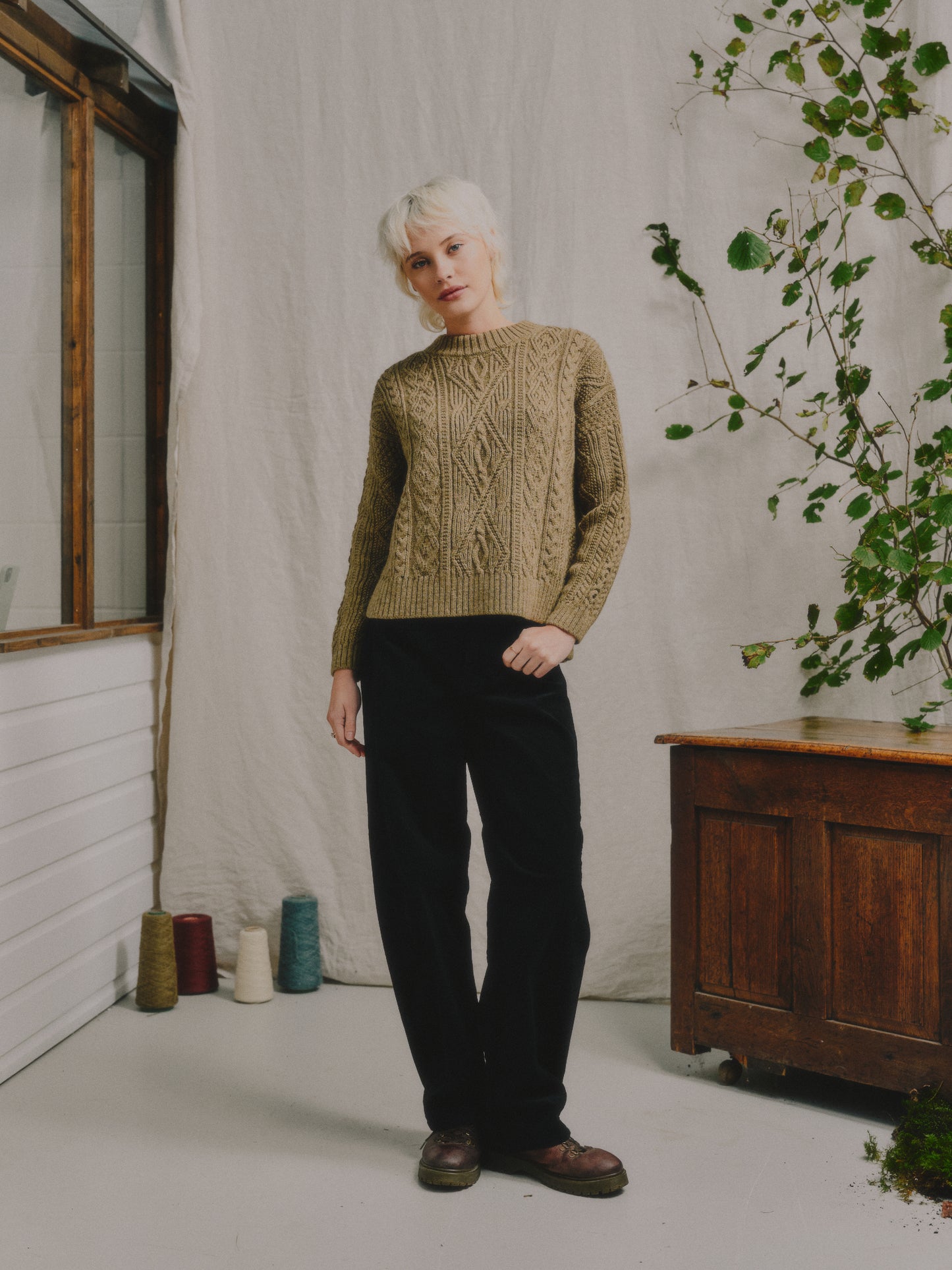 The Freyja British Wool Cable Sweater in Bronze Olive