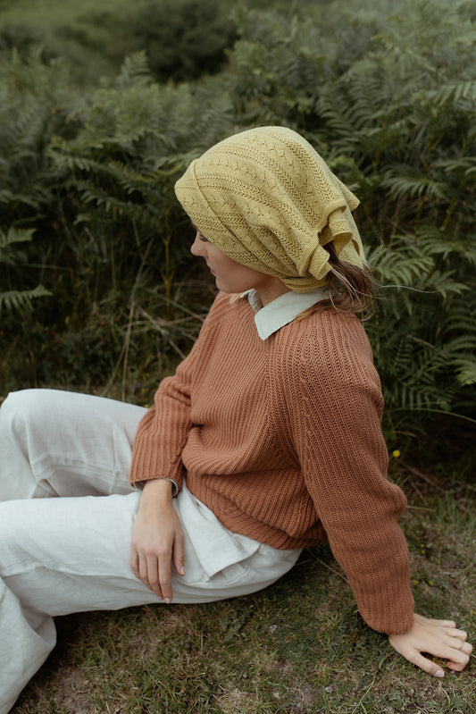 The Claife Organic Cotton Fisherman Rib Sweater in Rosewood Apricot